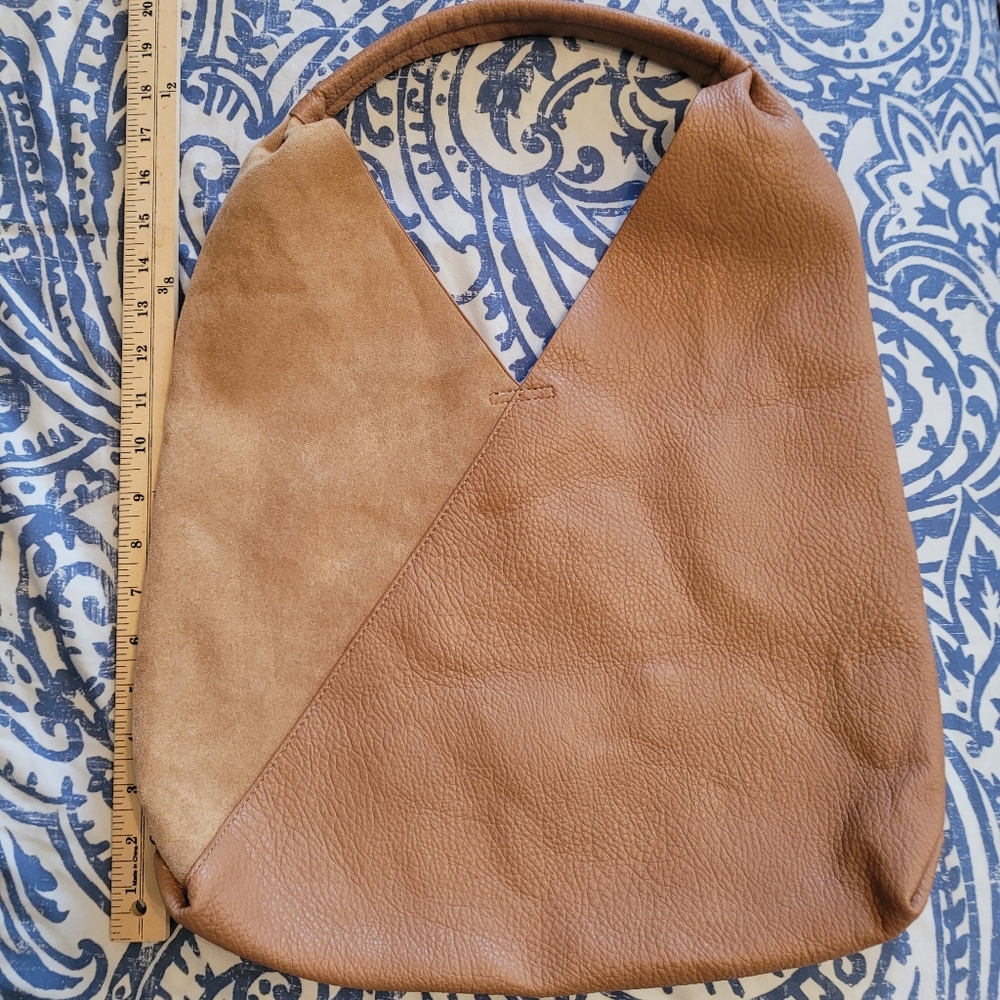 Two-Tone Leather Feel Tote, Shiralea, Never Used - Picture 3 of 6